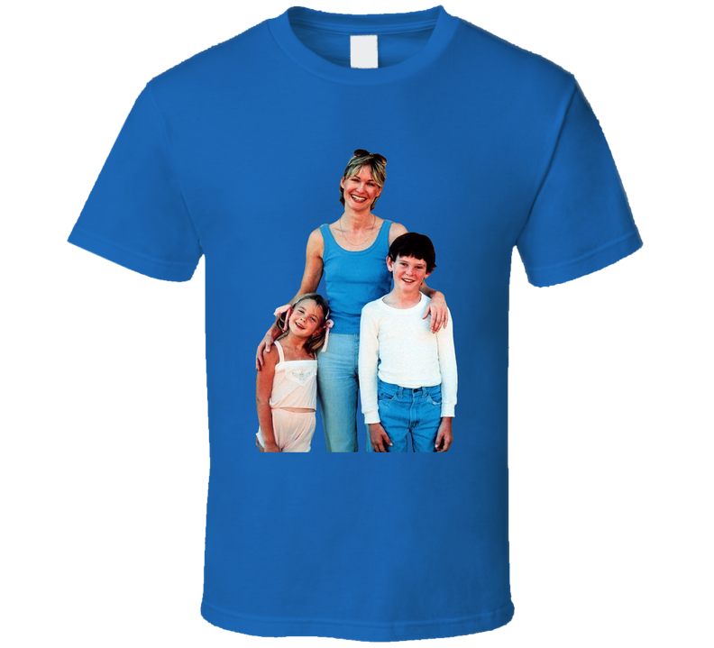 Et The Extra-terrestrial Movie Cast Photo T Shirt Et The Extra-terrestrial Movie Cast Photo T Shirt
