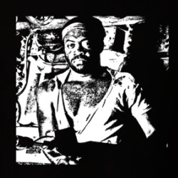 Yaphet Kotto Legend T Shirt 38943794