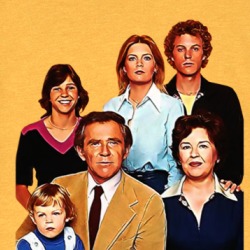 Family Tv Show Cast Photo T Shirt 39116041