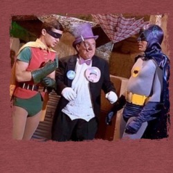 Penquin Batman And Robin Tv T Shirt 39158181
