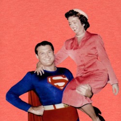 Superman Lifts Lois Lane T Shirt 39207781