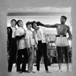 Muhammad Ali Pretends To Puch Rock Group Long Sleeve T Shirt 39208577