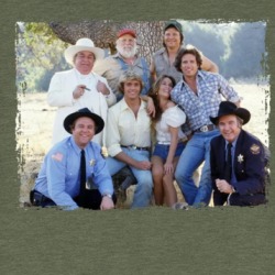 The Dukes Of Hazzard Cast Tv Series T Shirt 39352986