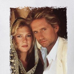 The Jewel Of The Nile Kathleen Turner Michael Douglas Movie Fan T Shirt 39720276